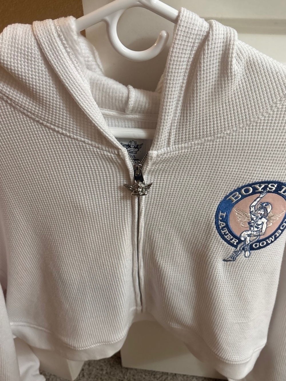 Boys lie new size medium large - Picture 2 of 4